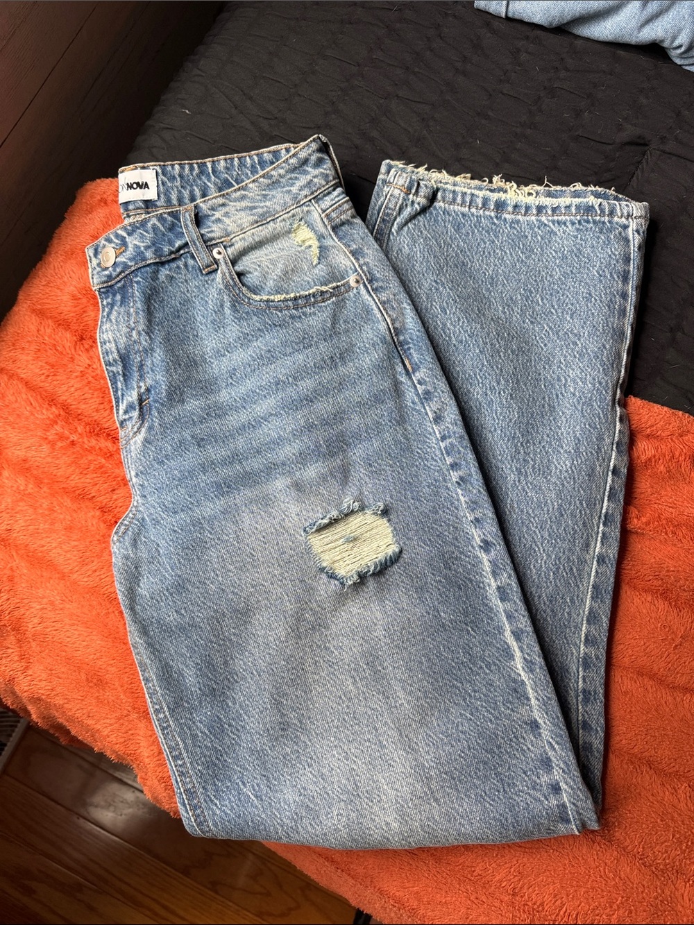 Light Blue Distressed Women’s Jeans - Fashion Nova